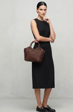 Street tote miumiu  2